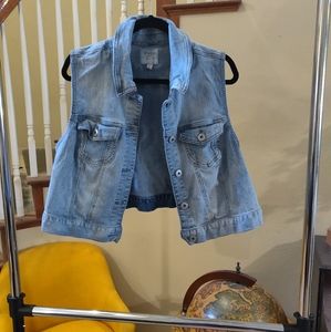 Torrid Size 2 Sleeveless Denim Vest - Plus 18/20